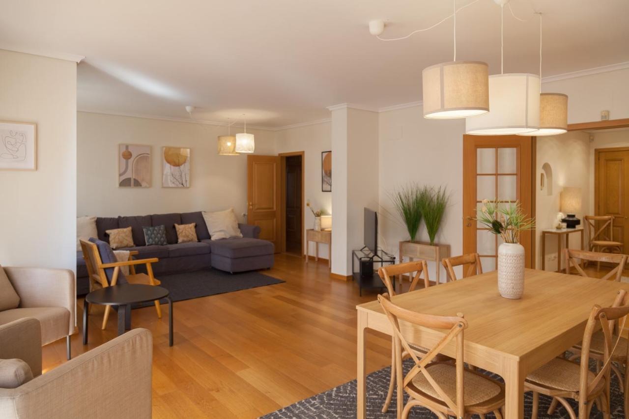 Flh Cascais Wooden Spacious Apartment מראה חיצוני תמונה